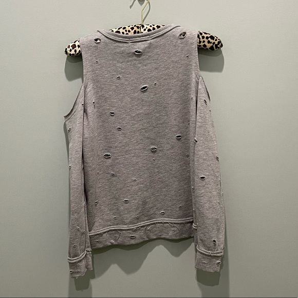 kids medium grey sweatshirt - Picture 8 of 11